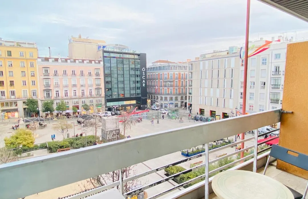 Estudio Doble Con Balcon En Madrid Centro-1